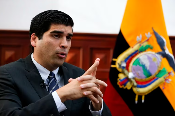Candidato ecuatoriano Otto Sonnenholzner condena tiroteo