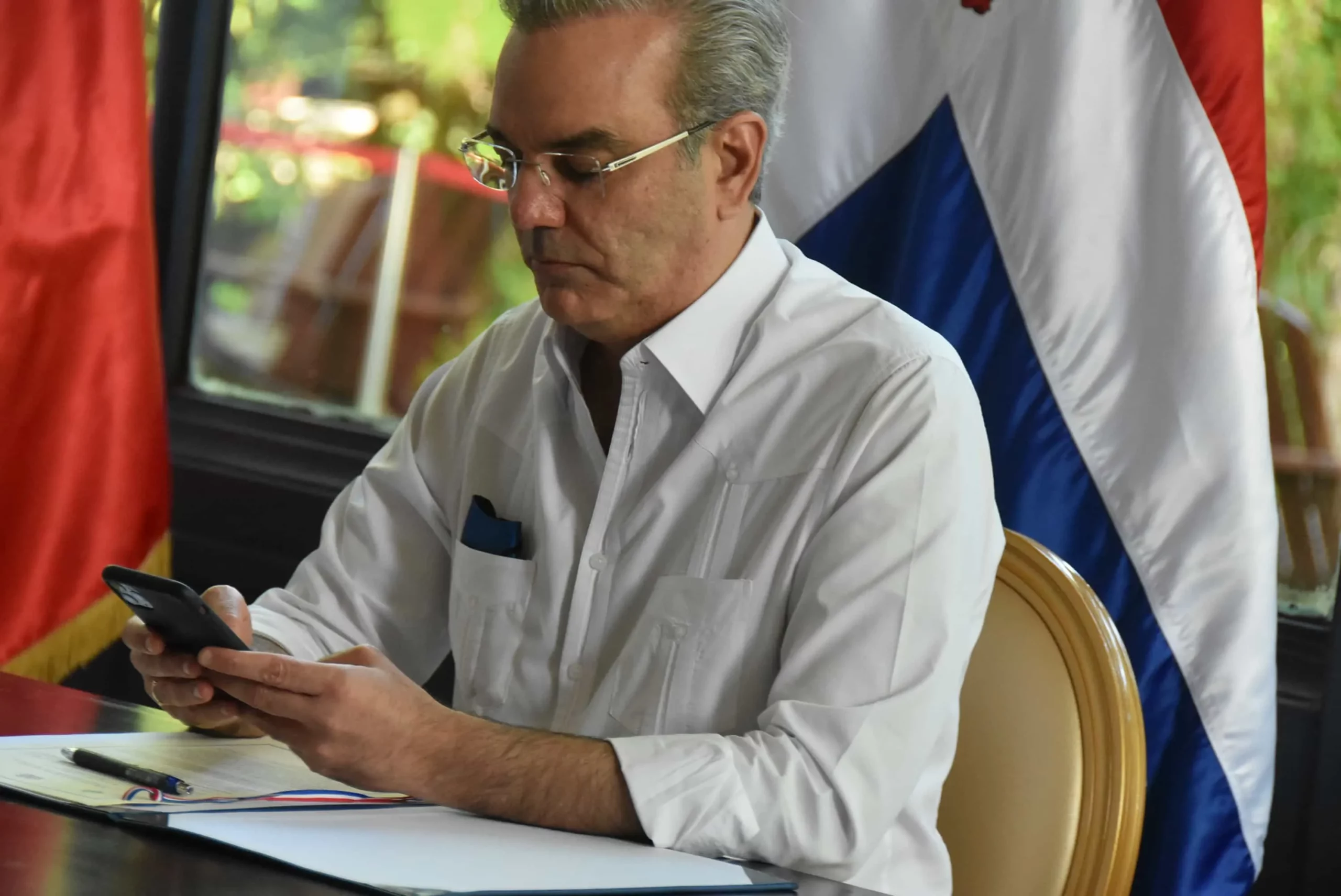 “Para no mirar atrás” Abinader invita a votar por él en primarias del PRM por llamada telefónica