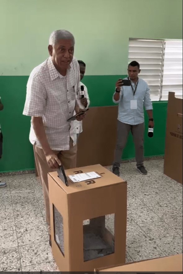 (VIDEO) Nelson Guillén atribuye visto bueno al actual proceso electoral –  (República Dominicana)
