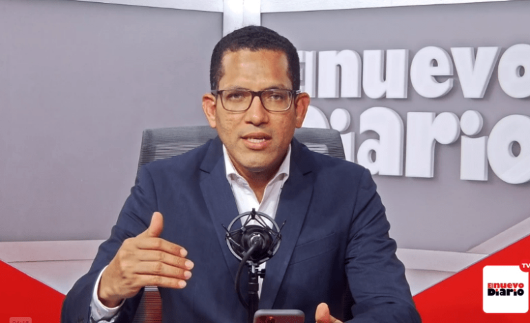 Comunicador calificó de vergonzoso publicación de Guillermo Moreno con himno de EE.UU –  (República Dominicana)