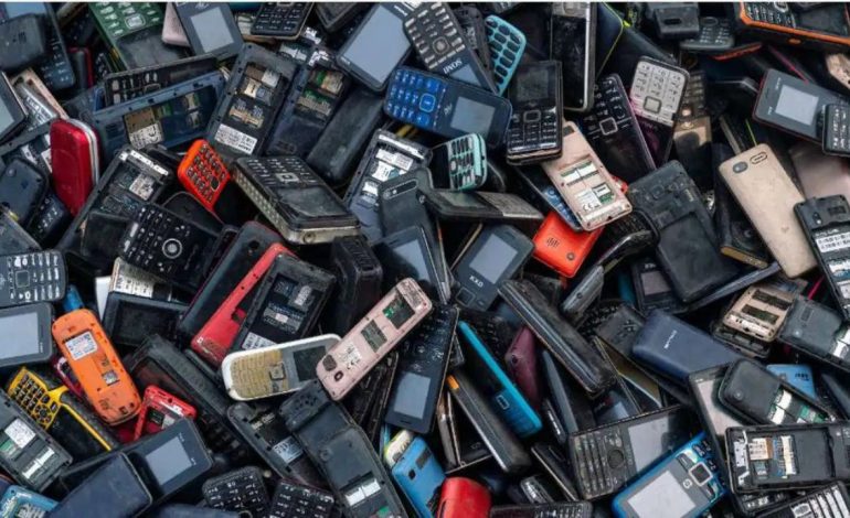 La basura electrónica crece 5 veces más rápido que el reciclaje, dice estudio de la ONU
