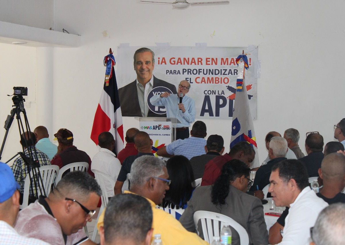 La APD da a conocer equipos de campaña de cara a elecciones de mayo –  (República Dominicana)