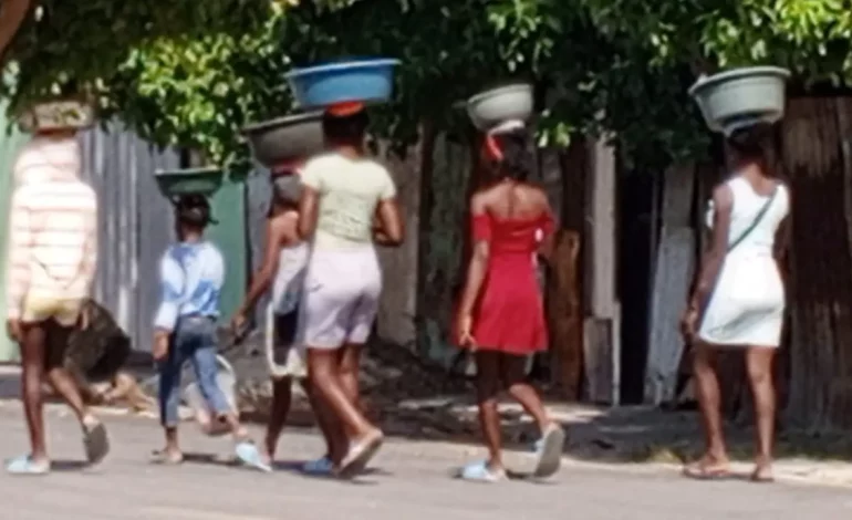 Pedernales se ha convertido en campo de refugiados haitianos