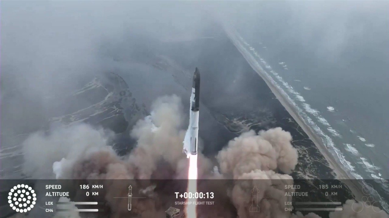 El enorme cohete Starship de SpaceX despega con éxito en la tercera prueba