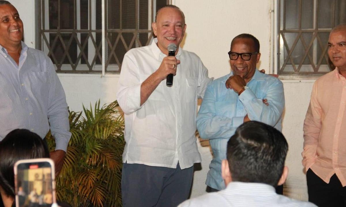 Ulises Rodríguez agradece a comerciantes y empresarios su apoyo –  (República Dominicana)
