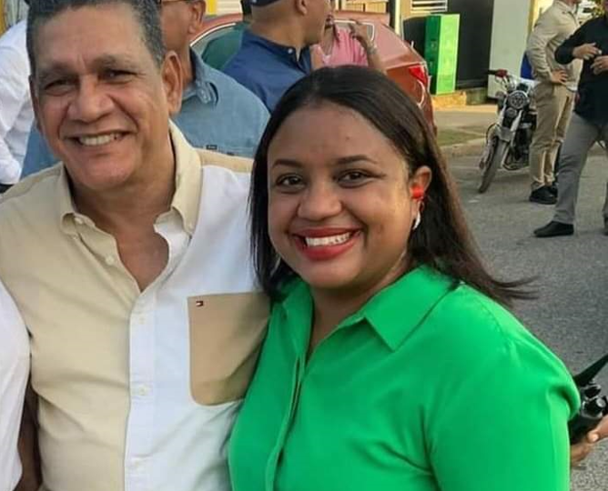 Renuncia secretaria general provincial de la Fuerza del Pueblo en Samaná –  (República Dominicana)