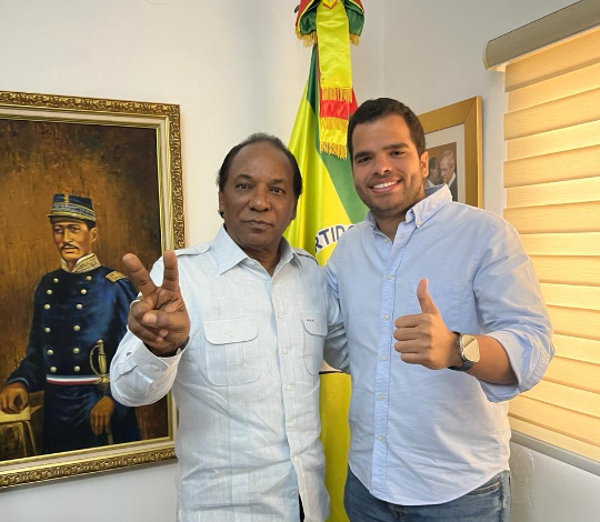 Zorrilla Ozuna apoya a Vicente Sánchez para diputado –  (República Dominicana)