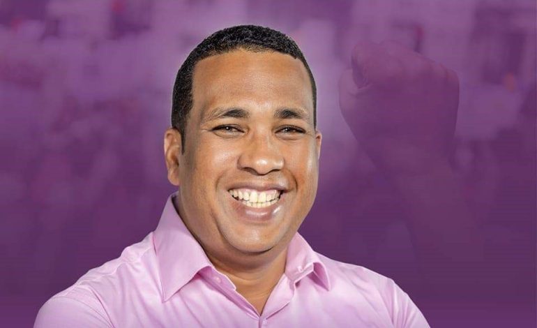 Renuncian exprecandidato a senador y otros dirigentes del PLD en Bahoruco –  (República Dominicana)