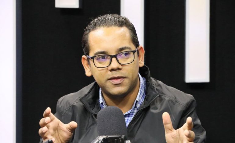 Jhonatan Liriano propone impulsar la creación de empleo y mejorar los salarios desde el Congreso –  (República Dominicana)