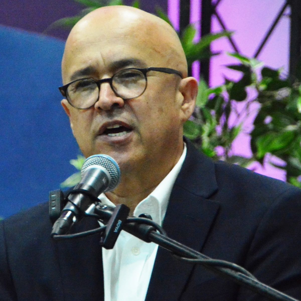 Actuaciones del PRM y Abinader está destruyendo sistema de partidos, advierte Domínguez Brito –  (República Dominicana)