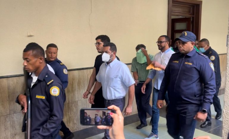 Ratifican prisión preventiva a Ledesma y demás imputados de estafar RD$700 MM en viviendas –  (República Dominicana)