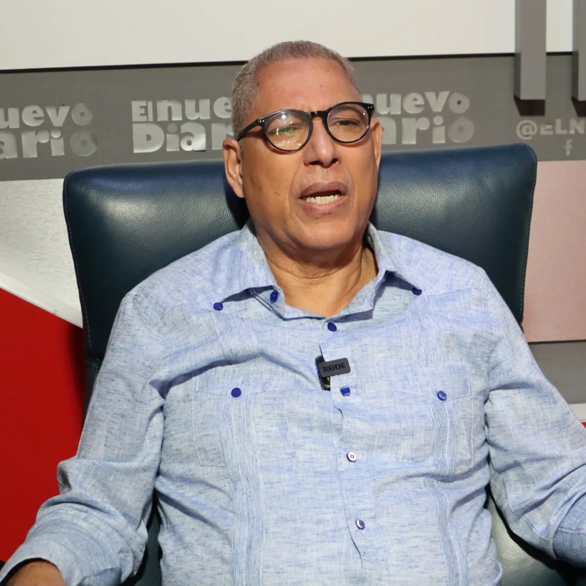  Candidato a diputado afirma legisladores se han convertido en sello del presidente de turno –  (República Dominicana)