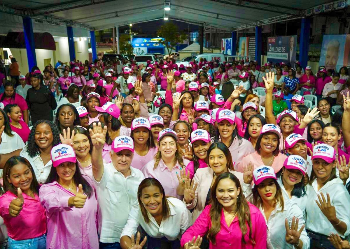 Juramentan comando de campaña Mujeres Jóvenes de la JRM Santo Domingo –  (República Dominicana)