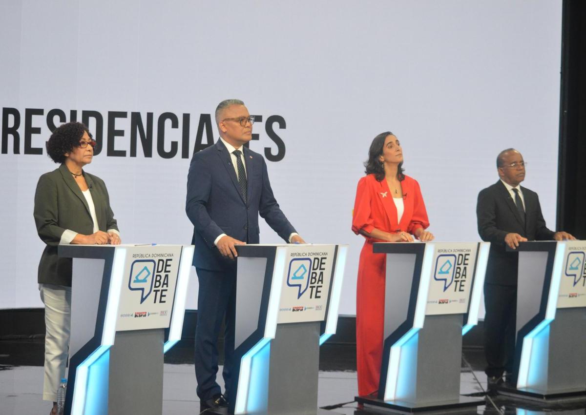 Cuatro candidatos presidenciales confrontan en debate del CODESSD sus propuestas de Gobierno –  (República Dominicana)