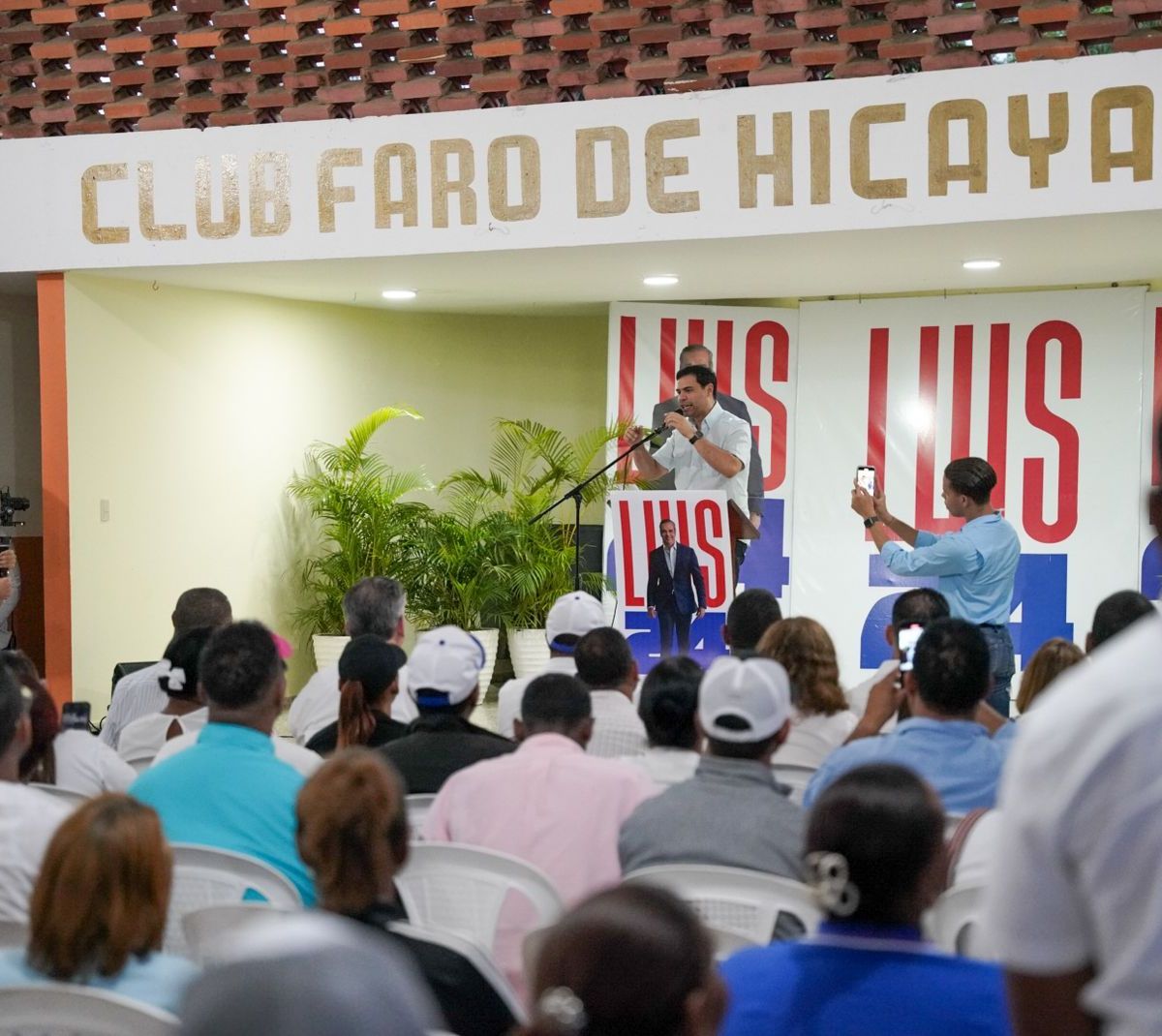 Roberto Ángel afirma maquinaria del PRM en El Seibo y Hato Mayor marcha a todo vapor –  (República Dominicana)