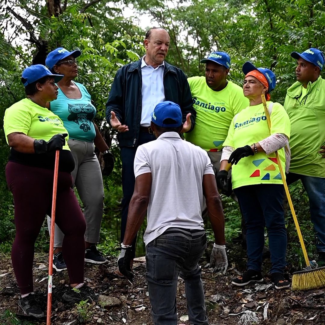 Ulises Rodríguez declara guerra contra la basura en Santiago –  (República Dominicana)