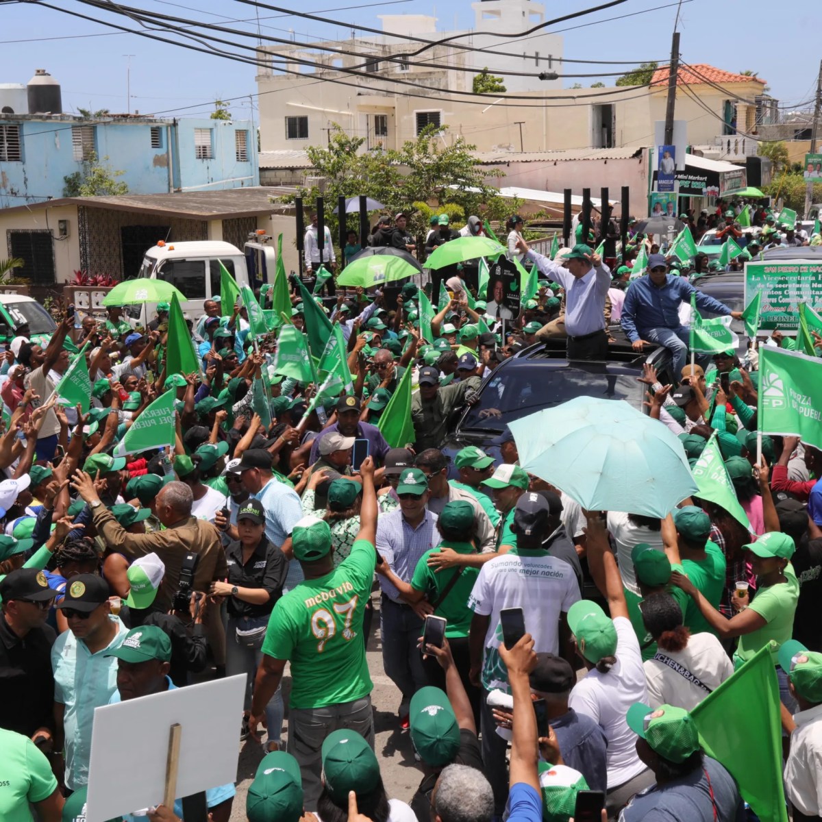 Leonel Fernández encabeza otra marcha-caravana en San Pedro de Macorís –  (República Dominicana)