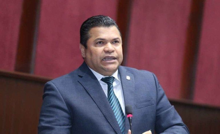 Tobías Crespo advierte crímenes por la internet se han incrementado –  (República Dominicana)