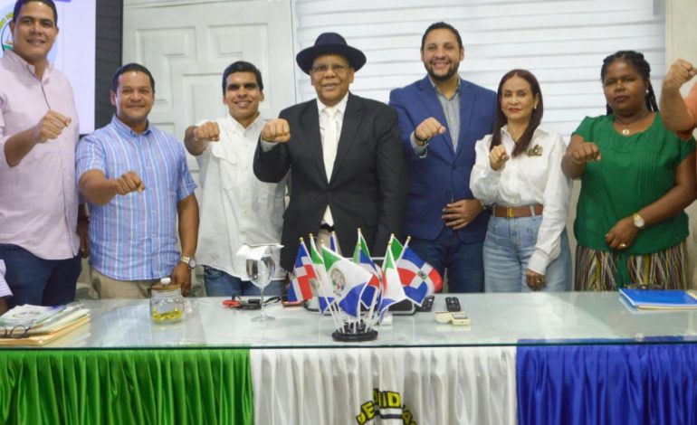 El PUN proclama a José Caraballo como su candidato a diputado –  (República Dominicana)