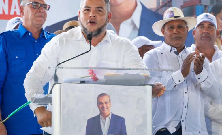 10,000 líderes productores agradecen apoyo de Luis Abinader en su gestión de gobierno –  (República Dominicana)