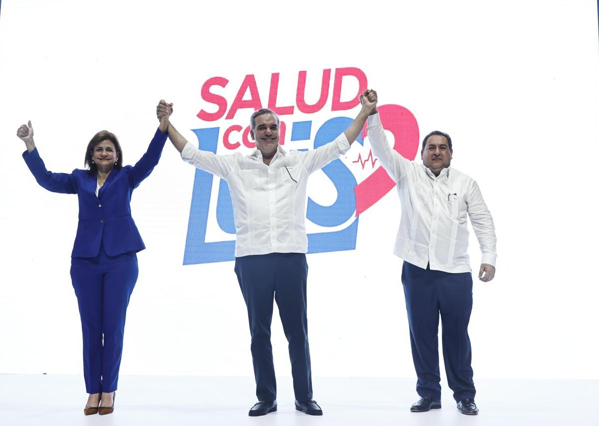 Candidato presidencial PRM recibe apoyo movimiento Salud con Luis –  (República Dominicana)