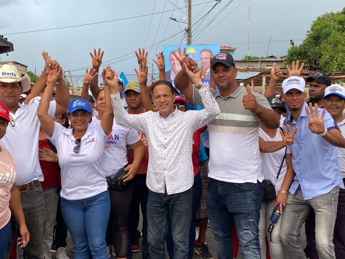 Candidato a diputado realiza cara a cara en Monte Plata –  (República Dominicana)